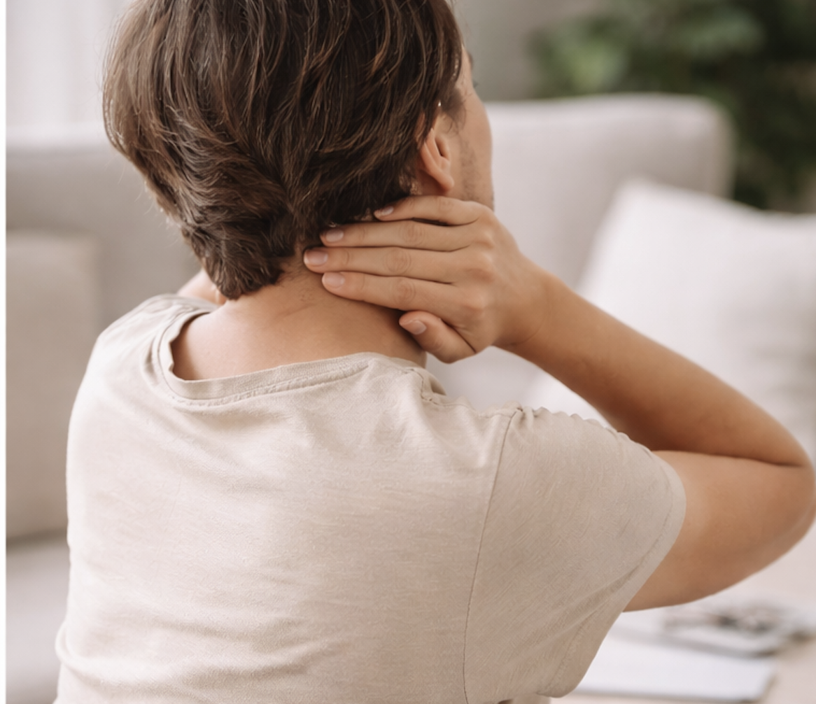 Consultation d’ostéopathie à Grenoble pour douleurs cervicales